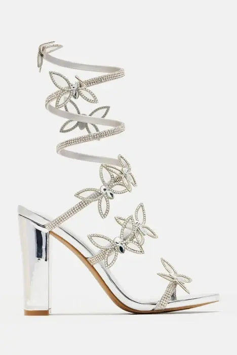 2024 Summer Design Crystal Butterfly Square Heel Sandals Women Ankle Snake Twine Around Wedding Party Shoes High Heels 44 FZwear