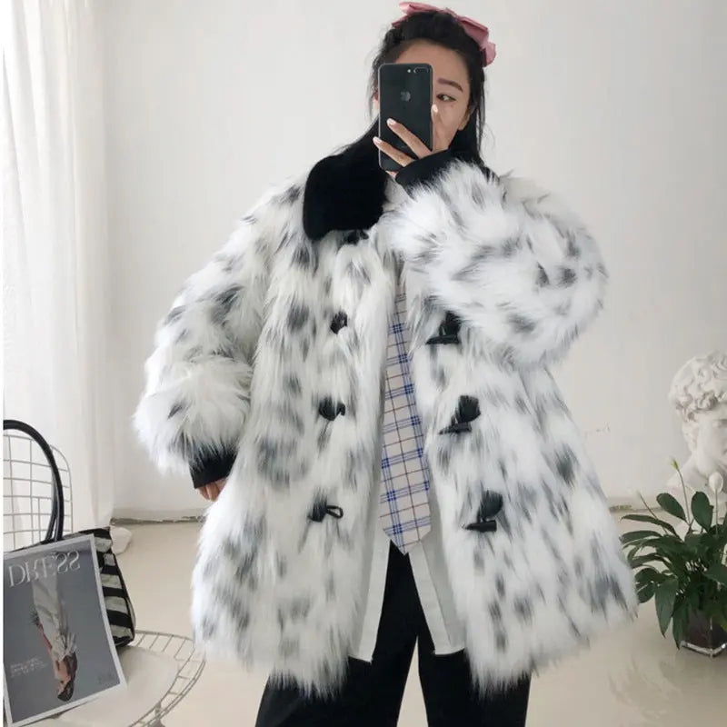 Autumn Winter Women Fur Coat Imitation Raccoon Fur Overcoat Mid Length Faux Fur Women Casual Trendy Warm Zimo
