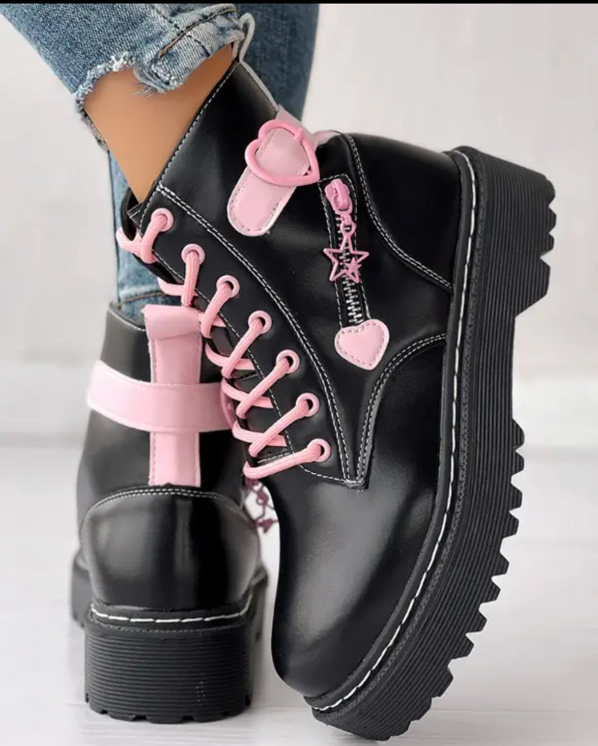 FZ Women's Heart Buckled Zipper Design Ankle Boots - FZwear