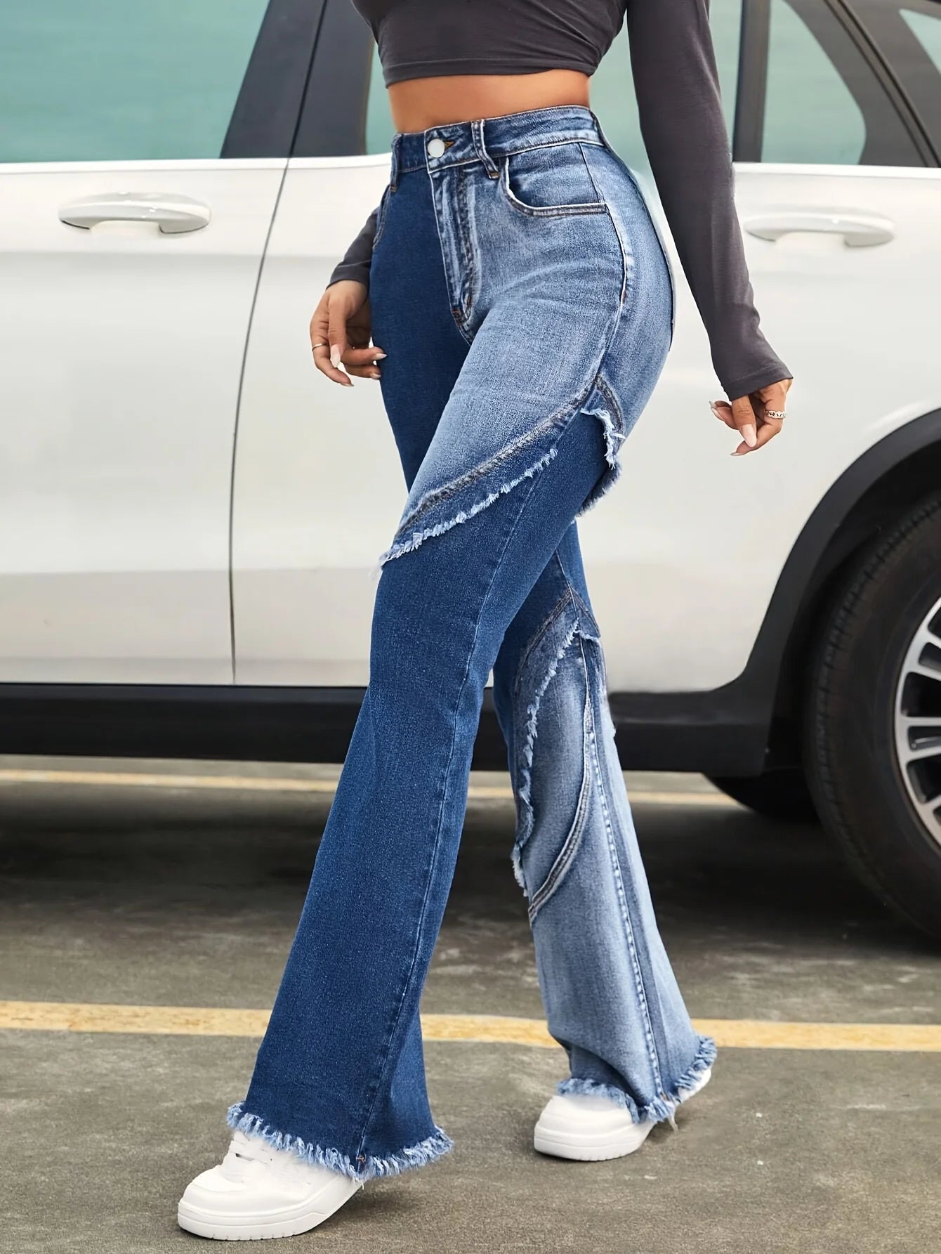 FZ Women's Two-Tone Washed With Raw Edge Details Mid-rise Stretch Flared Denim Pants