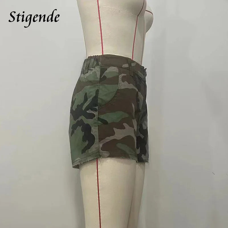 FZ Women's Thin Camouflage Elastic Waist Shorts - FZwear