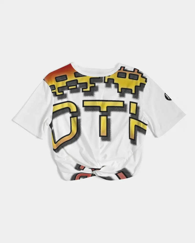 WHITE FLITE Women's Twist-Front Cropped Tee Kin Custom