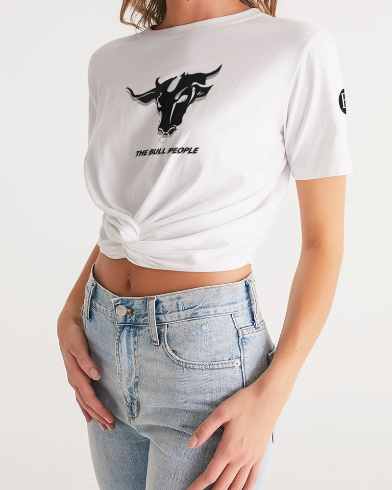 the white bull women's twist-front cropped tee