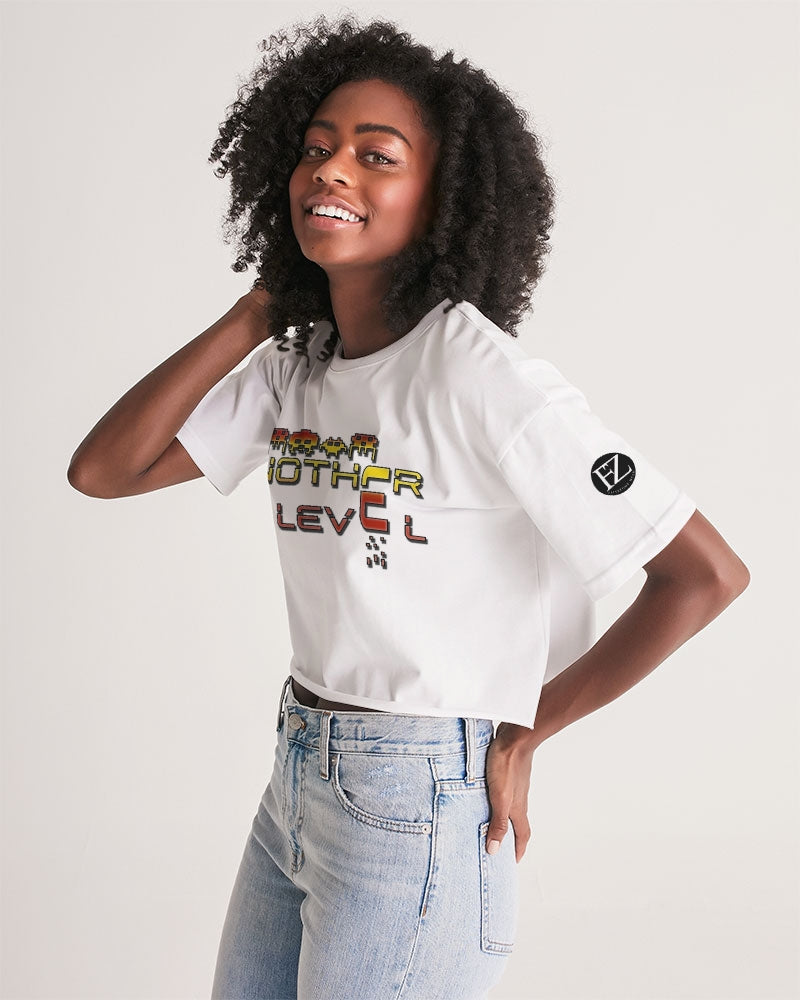 white zone women's lounge cropped tee