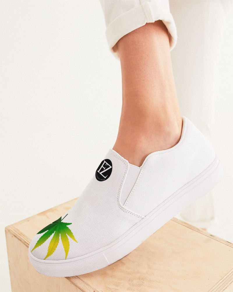 short flite women's slip-on canvas shoe