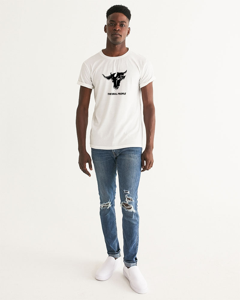 the white bull men's graphic tee