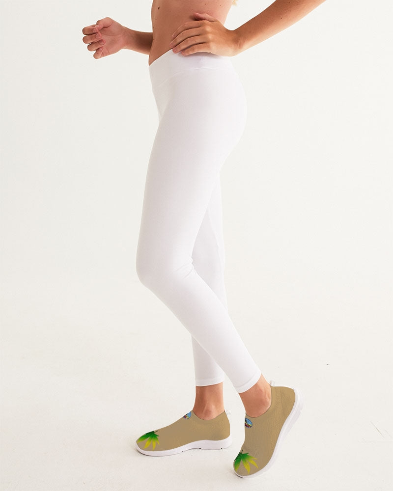 grounded flite women's slip-on flyknit shoe