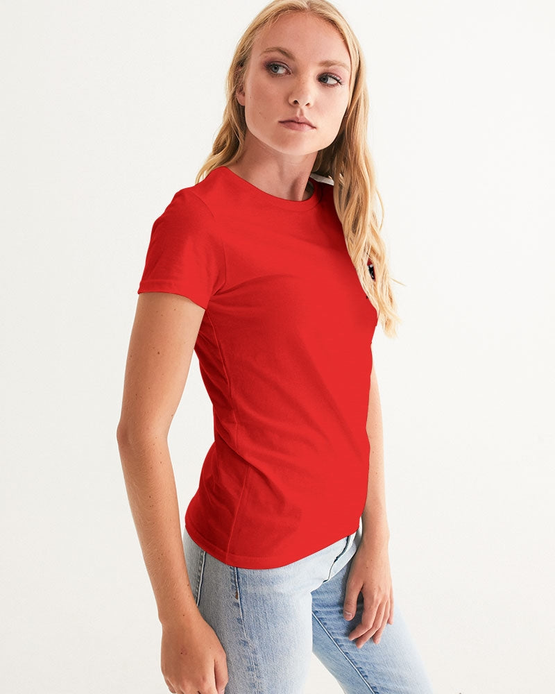 the white bull women's graphic tee