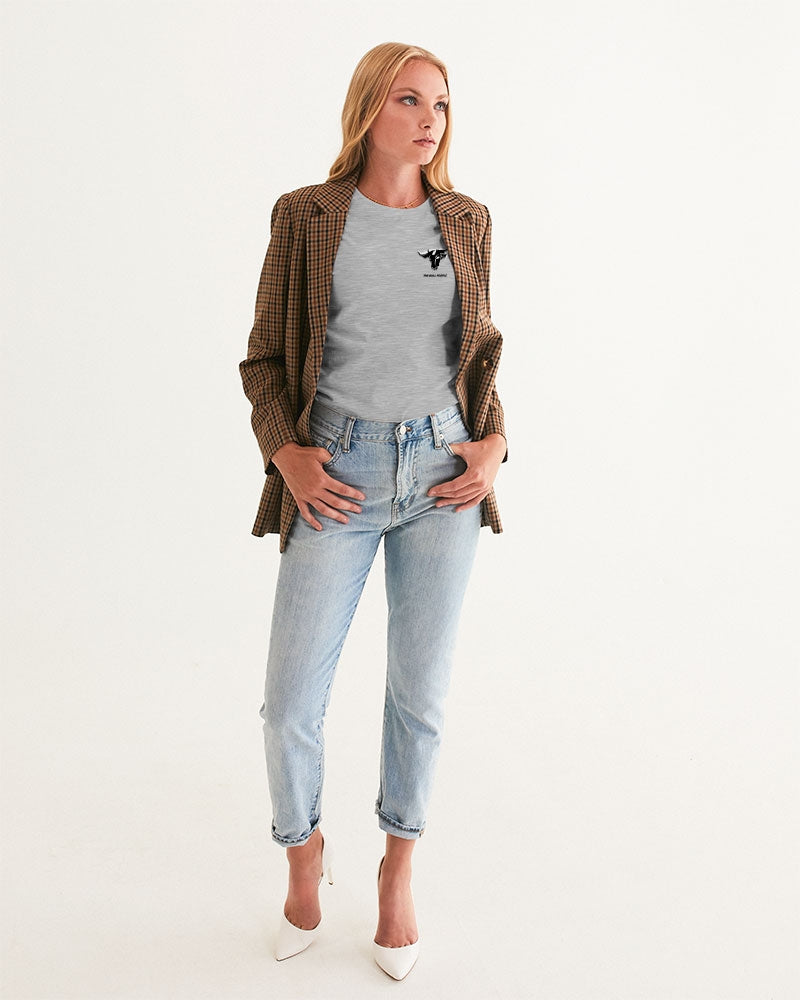 the white bull women's graphic tee