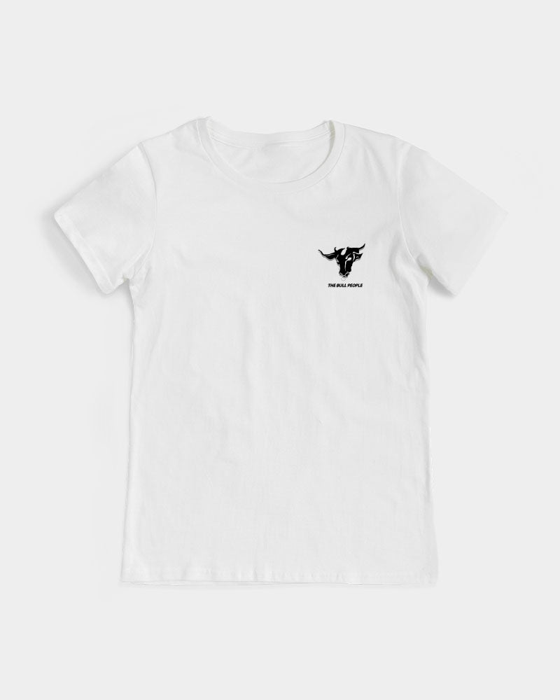 the white bull women's graphic tee