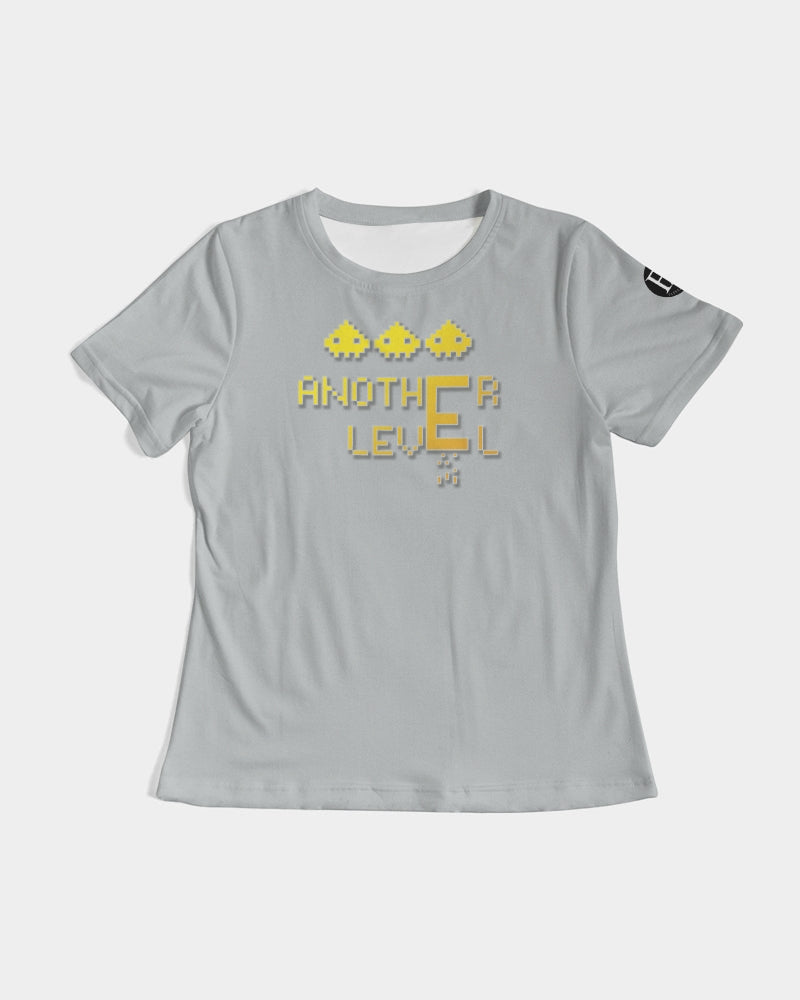 flying grey women's tee