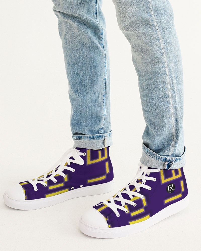 mauve men's hightop canvas shoe
