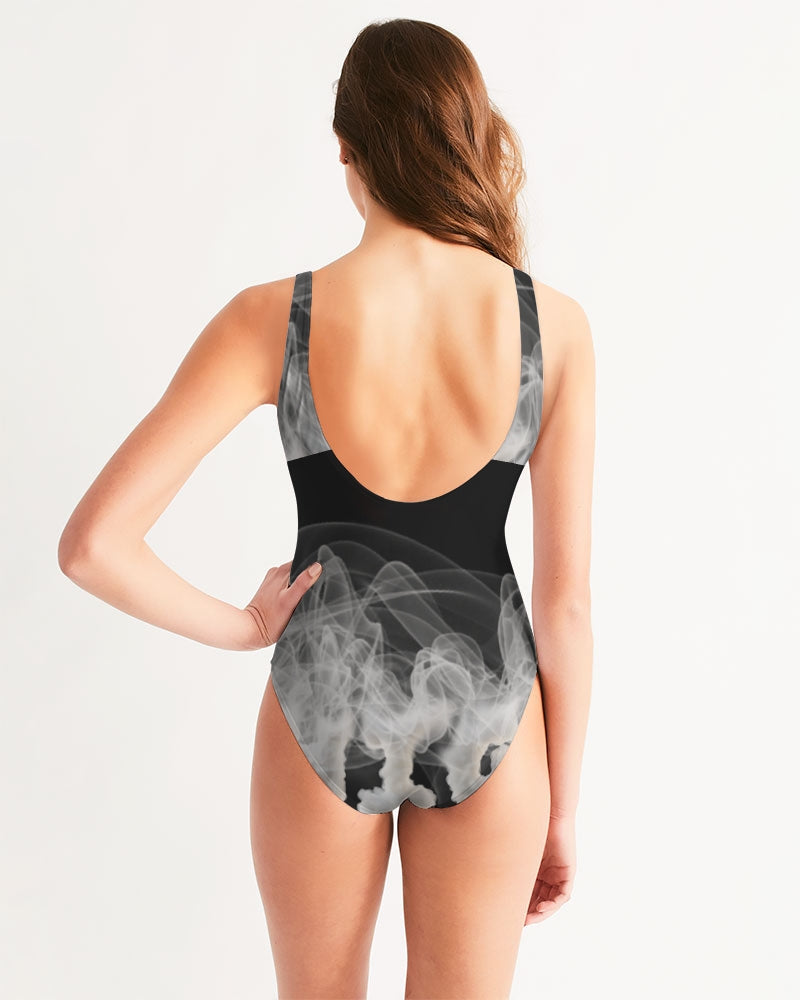 smoking the highest women's one-piece swimsuit