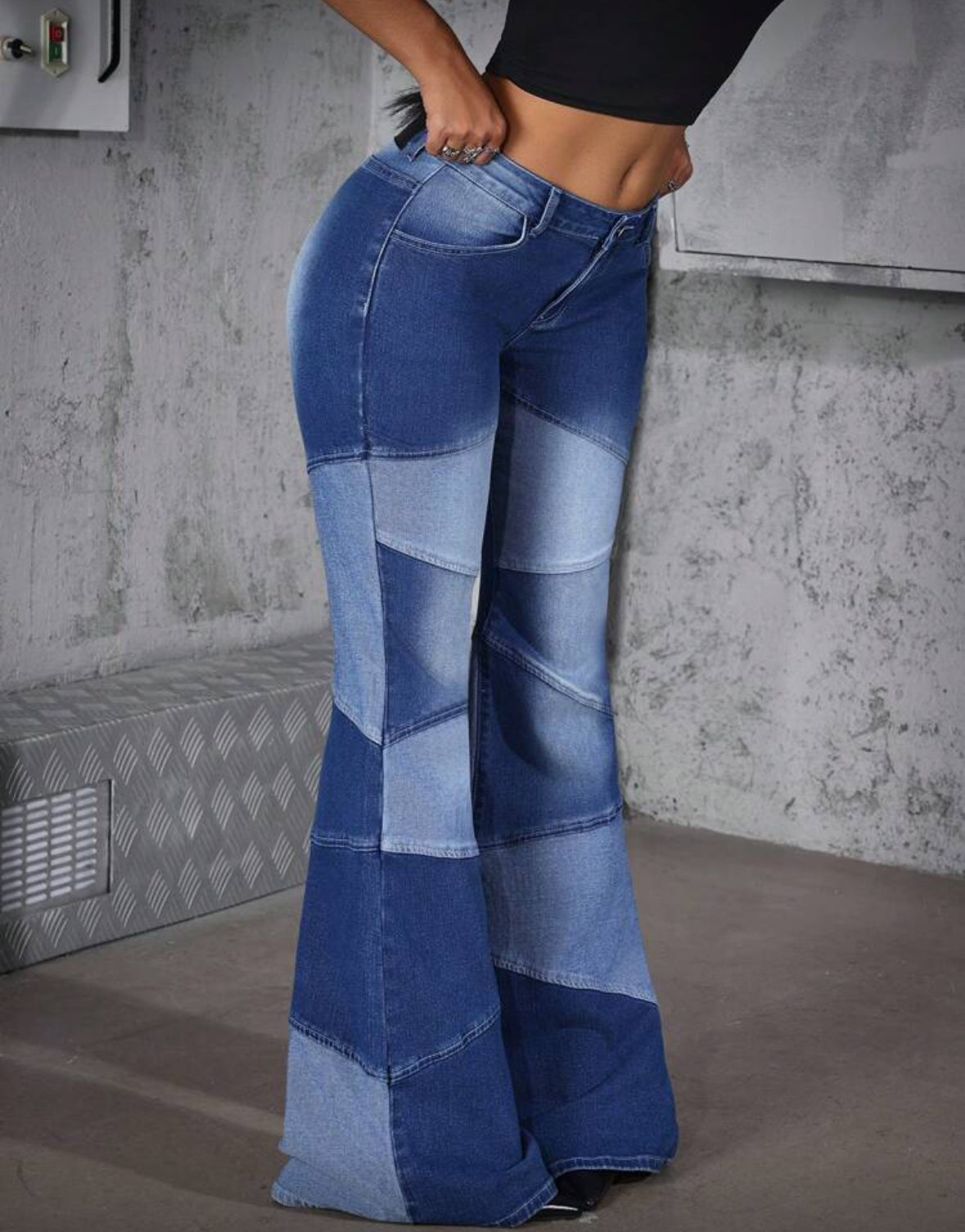 FZ Women's Color Block Low-Rise Fitted Flared Leg Denim Pants