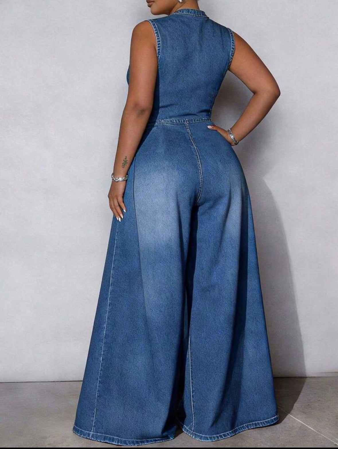 FZ Women's Sleeveless Floor-Length Pleated Waist Wide-Leg  Denim Jumpsuit
