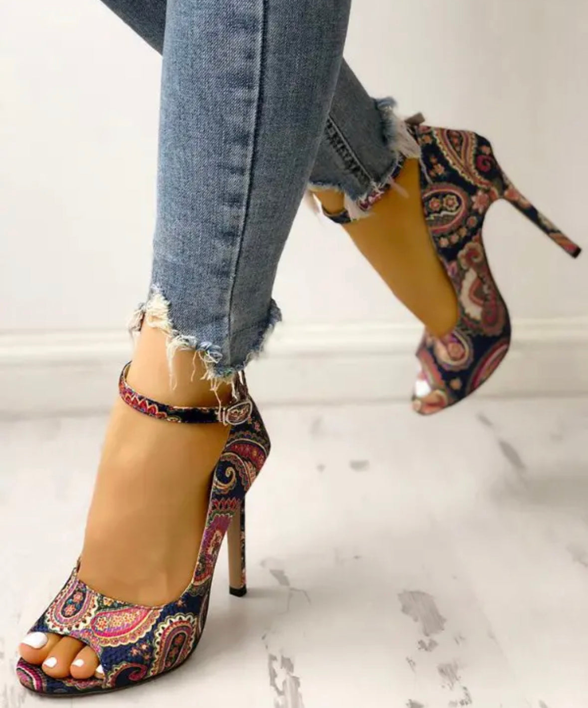 FZ Women's Ethnic Print Peep Toe Heeled Shoes - FZwear