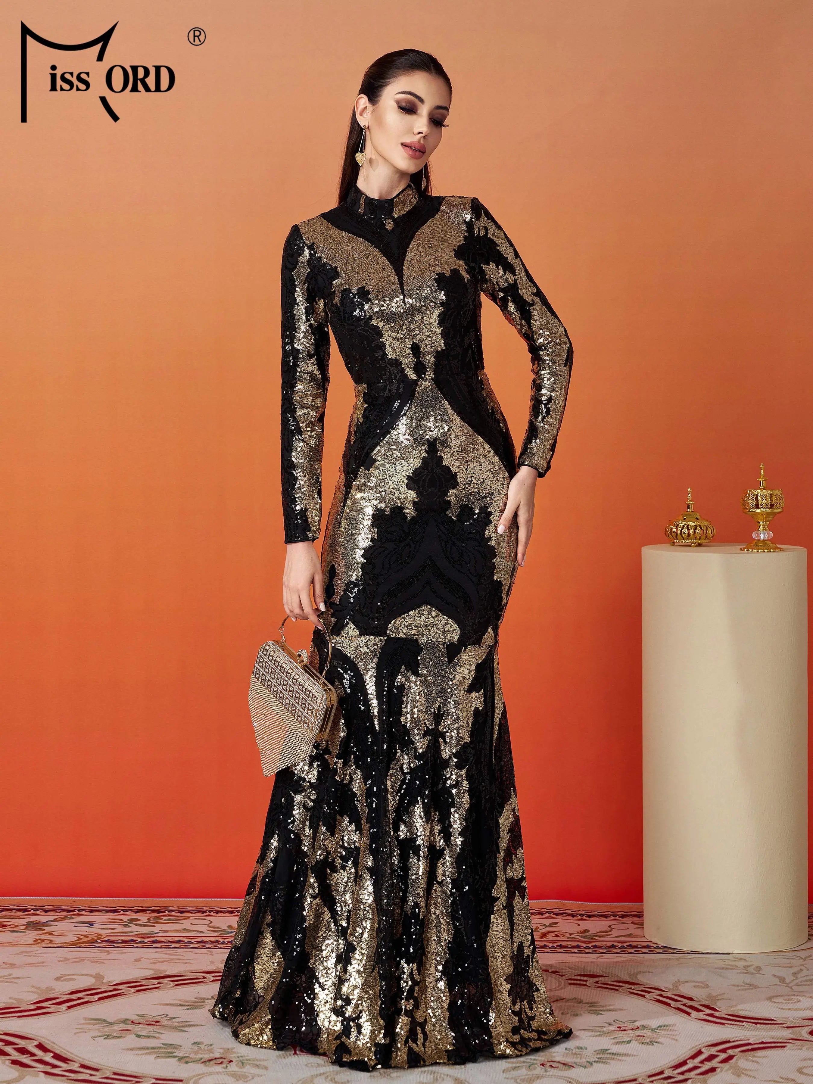 FZ Women's Round Neck Geometry Long Sleeved Sequin Mermaid Evening Dress