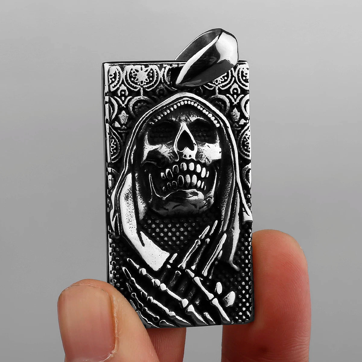 FZ Card Skull Retro Fashion Hip Hop Biker Pendant Stainless Steel Necklace - FZwear