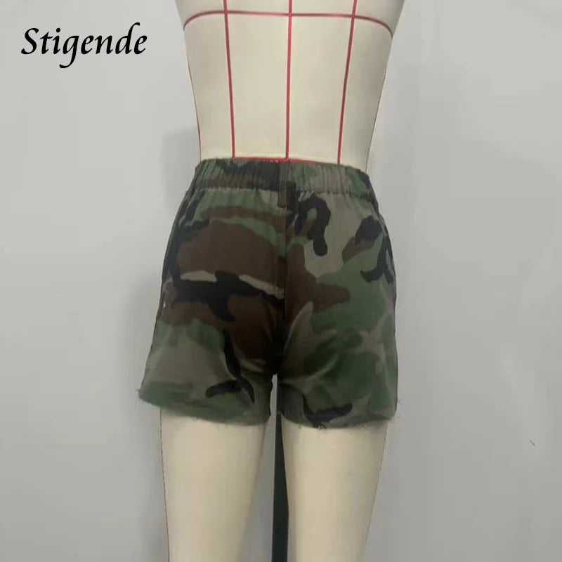 FZ Women's Thin Camouflage Elastic Waist Shorts - FZwear