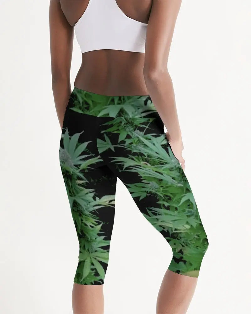 THE BUD - DARKER SHADE Women's Mid-Rise Capri Kin Custom