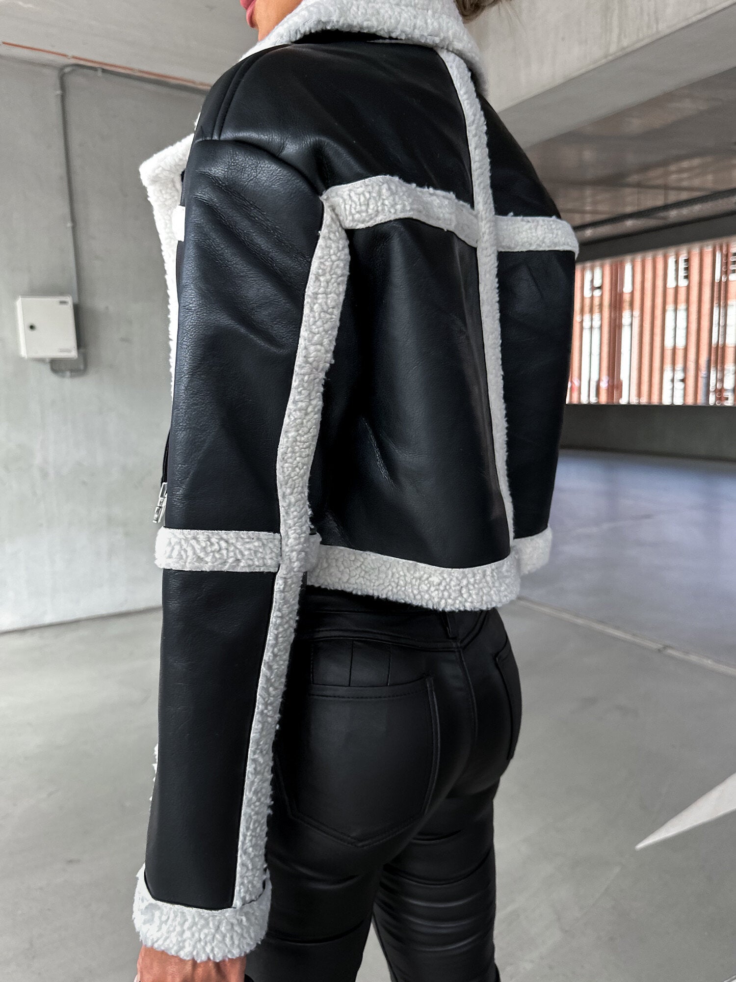 FZ Women's Solid Loose Short Jacket - FZwear