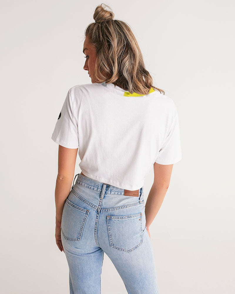 white zone women's twist-front cropped tee