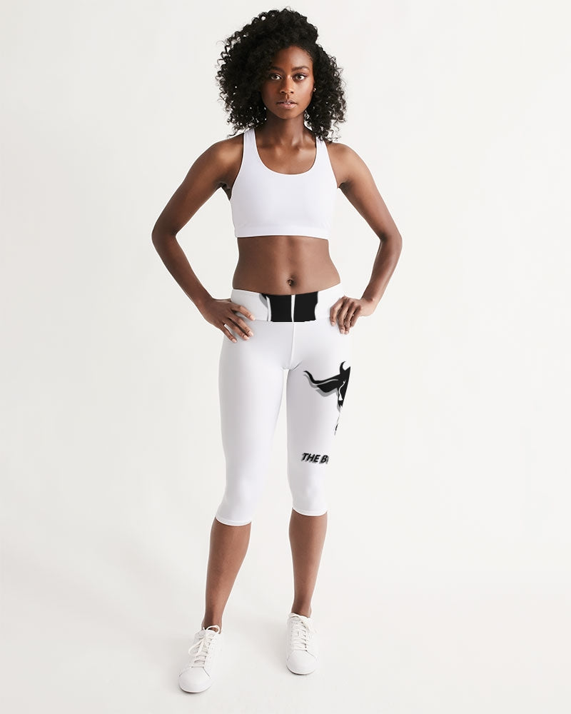 the white  bull women's mid-rise capri