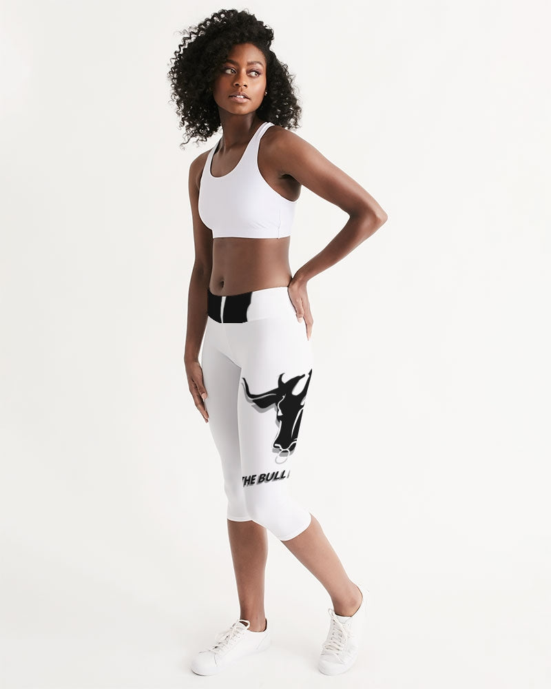 the white  bull women's mid-rise capri